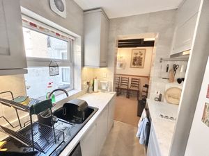 Photo 8- click for photo gallery